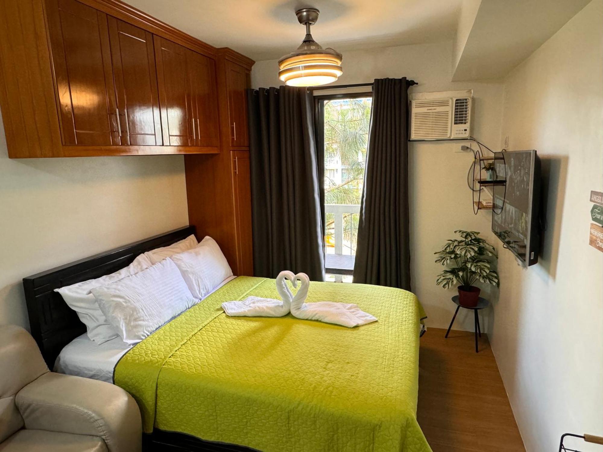 Cozyvilla At Pine Suites Tagaytay 2Br Or Studio With Free Parking 2Br In Basement Parking And Studio In Offsite Parking Tagaytay City Εξωτερικό φωτογραφία