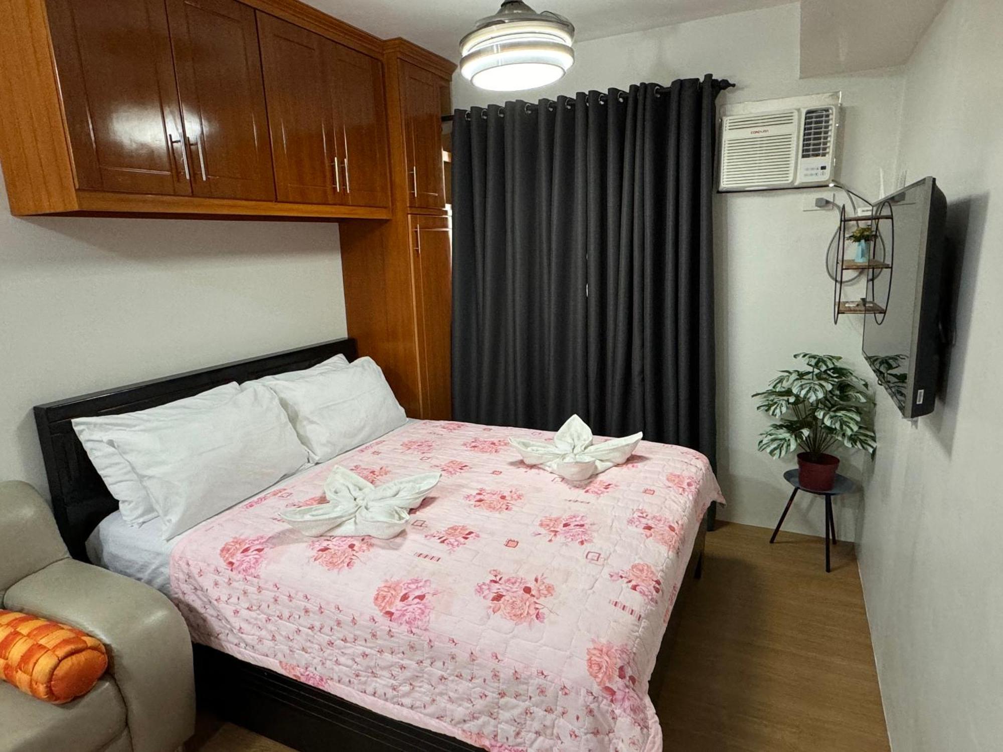 Cozyvilla At Pine Suites Tagaytay 2Br Or Studio With Free Parking 2Br In Basement Parking And Studio In Offsite Parking Tagaytay City Εξωτερικό φωτογραφία