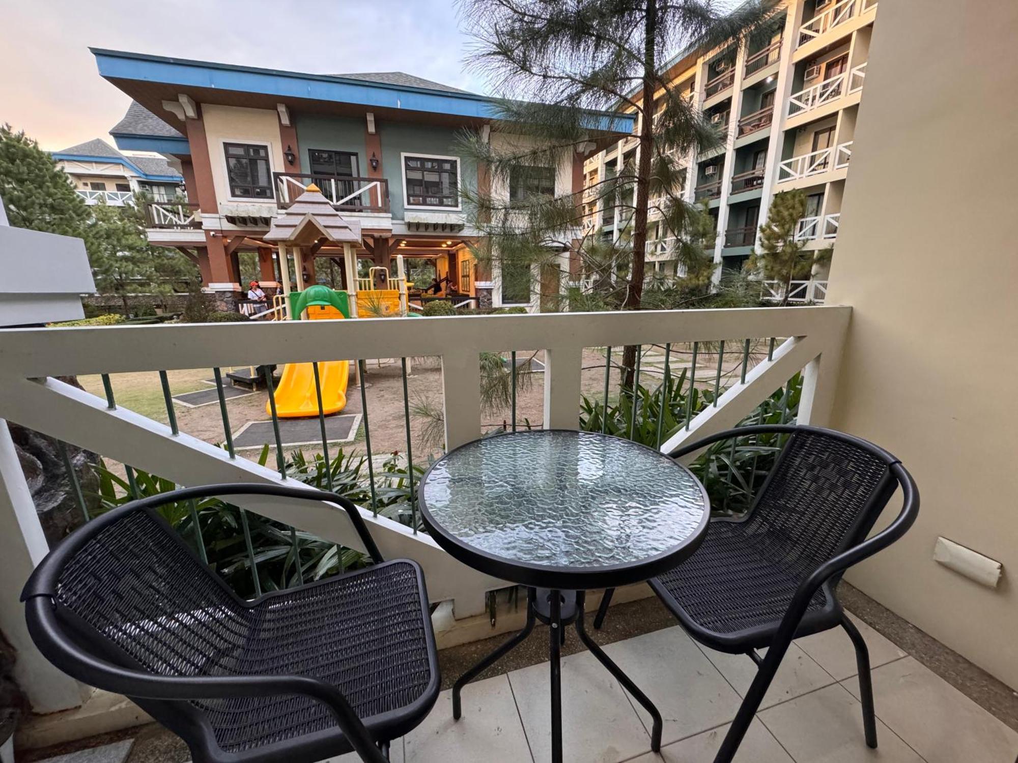 Cozyvilla At Pine Suites Tagaytay 2Br Or Studio With Free Parking 2Br In Basement Parking And Studio In Offsite Parking Tagaytay City Εξωτερικό φωτογραφία