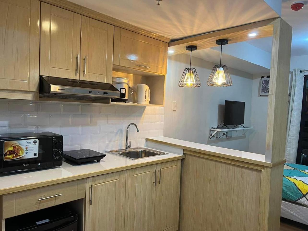 Cozyvilla At Pine Suites Tagaytay 2Br Or Studio With Free Parking 2Br In Basement Parking And Studio In Offsite Parking Tagaytay City Εξωτερικό φωτογραφία